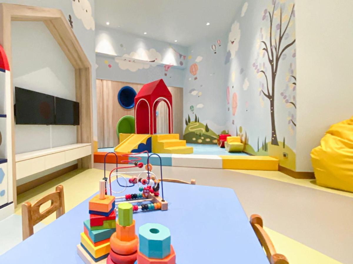 Chatrium Grand Bangkok Exterior foto A nursery